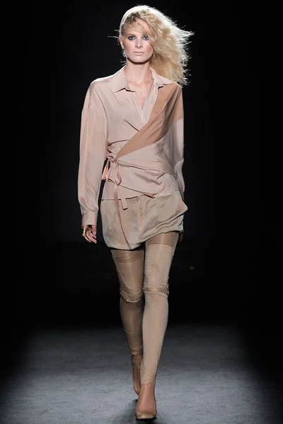 Look 20